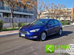 Blu Usata 2017 Ford Focus Titanium Tre volumi | 8800 € (Buon prezzo)