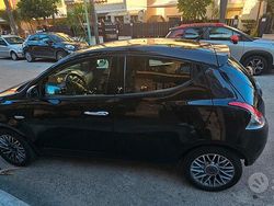 Nero Usata 2011 Lancia Ypsilon Due volumi | 6000 € (Cara)