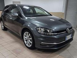Grigio Usata 2019 VW Golf VII Executive Tre volumi | 13.900 € (Buon prezzo)