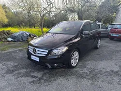Nero Usata 2014 Mercedes B180 Executive Monovolume | 11.800 € (Buon prezzo)