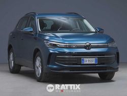 Verde Usata 2024 VW Tiguan Life SUV | 36.131 € (Cara)