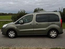 Usata 2011 Peugeot Partner Monovolume | 4200 € (Buon prezzo)