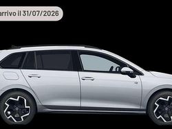 Argento Usata 2024 VW Golf VIII Life Station wagon | 28.380 € (Cara)
