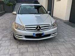 Grigio Usata 2011 Mercedes C220 Avantgarde Tre volumi | 8800 € (Super prezzo)