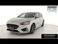 Grigio chiaro Usata 2020 Ford Focus ST-Line Tre volumi | 17.490 € (Buon prezzo)