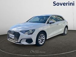 Bianco Usata 2022 Audi A3 Business Tre volumi | 24.900 € (Buon prezzo)
