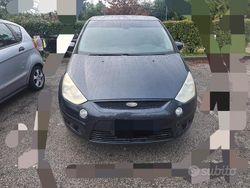 Grigio Usata 2008 Ford S-MAX Titanium Monovolume | 2900 €