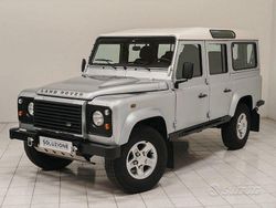 Argento Usata 2007 Land Rover Defender S SUV | 34.950 € (Cara)