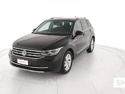 Nero Usata 2021 VW Tiguan Elegance SUV | 25.900 € (Buon prezzo)