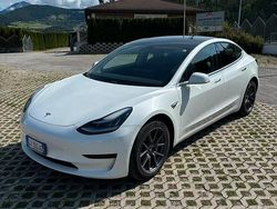 Bianco Usata 2020 Tesla Model 3 Tre volumi | 23.900 € (Buon prezzo)