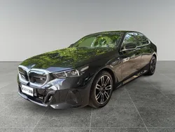 Usata 2024 BMW i5 Comfort Edition Tre volumi | 65.900 € (Buon prezzo)