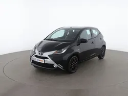 Nero Usata 2017 Toyota Aygo X-play Due volumi | 9299 € (Buon prezzo)