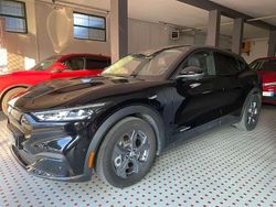 Nero Usata 2023 Ford Mustang Mach-E SUV | 29.500 € (Ottimo prezzo)
