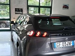 Grigio Usata 2021 Peugeot 2008 Active SUV | 13.900 € (Ottimo prezzo)
