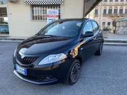 Nero Nuova 2024 Lancia Ypsilon S Due volumi | 14.890 € (Buon prezzo)