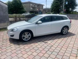 Bianco Usata 2011 Volvo V60 Summum Station wagon | 5300 € (Ottimo prezzo)