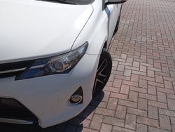 Bianco Usata 2014 Toyota Auris Station wagon | 5950 € (Buon prezzo)