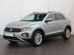 Pyrit silver metallizzato Usata 2025 VW T-Roc Edition SUV | 28.900 € (Buon prezzo)