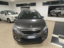 Grigio Usata 2016 Peugeot 2008 SUV | 8500 € (Buon prezzo)