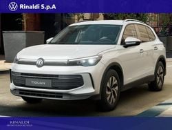 Oryx white perlato Nuova 2025 VW Tiguan Edition SUV | 45.900 € (Buon prezzo)