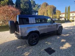 Grigio Usata 2024 Land Rover Defender HSE Dynamic SUV | 77.800 € (Buon prezzo)