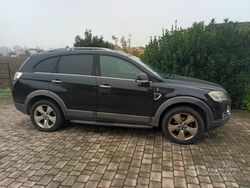 Nero Usata 2010 Chevrolet Captiva SUV | 4200 € (Buon prezzo)