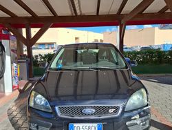 Nero Usata 2006 Ford Focus Tre volumi | 2500 € (Cara)