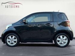 Nero Usata 2011 Toyota iQ Sol Due volumi | 8900 € (Buon prezzo)