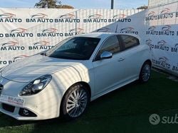 Bianco Usata 2015 Alfa Romeo Giulietta Exclusive Tre volumi | 8499 € (Buon prezzo)
