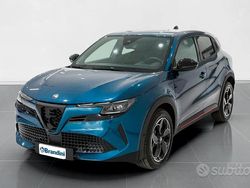 Blu navigli Usata 2024 Alfa Romeo Junior Edizione Speciale SUV | 27.397 € (Super prezzo)