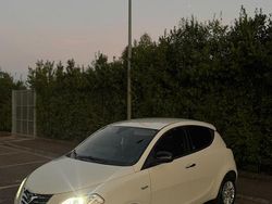 Bianco Usata 2013 Lancia Ypsilon Due volumi | 5300 € (Buon prezzo)