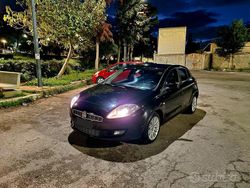 Nero Usata 2011 Fiat Bravo Emotion Due volumi | 3000 € (Buon prezzo)