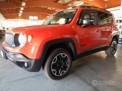 Arancione Usata 2016 Jeep Renegade Trailhawk SUV | 18.500 € (Molto cara)