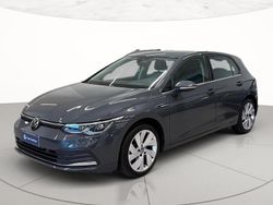 B0 dolphin grey metallizzato Usata 2021 VW Golf VIII Style Tre volumi | 22.400 € (Buon prezzo)