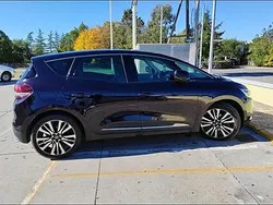 Usata 2017 Renault Scénic IV Initiale Paris Monovolume | 13.000 € (Buon prezzo)
