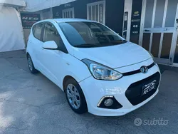 Bianco Usata 2015 Hyundai i10 Edition Due volumi | 6500 € (Buon prezzo)