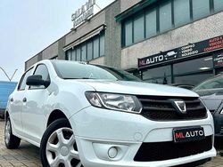 Bianco Usata 2016 Dacia Sandero Ambiance Tre volumi | 6900 € (Ottimo prezzo)