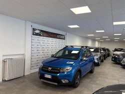 Blu Usata 2018 Dacia Sandero Stepway Tre volumi | 9900 € (Buon prezzo)