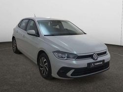 Grigio Usata 2023 VW Polo Life Tre volumi | 17.900 € (Buon prezzo)