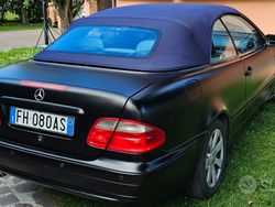 Nero Usata 2000 Mercedes CLK200 Cabrio | 10.000 € (Molto cara)