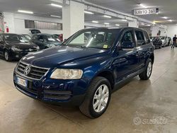 Blu/azzurro Usata 2006 VW Touareg SUV | 6500 € (Buon prezzo)