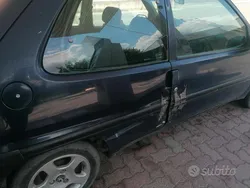 Usata 1997 Citroën Saxo Due volumi | 350 €