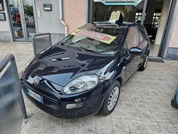 Blu Usata 2015 Fiat Punto Street Due volumi | 4900 € (Cara)
