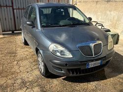 Grigio Usata 2005 Lancia Ypsilon Due volumi | 1300 € (Buon prezzo)