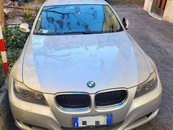 Argento Usata 2010 BMW 320 Tre volumi | 9750 € (Molto cara)