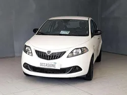 Bianco Usata 2022 Lancia Ypsilon Silver Due volumi | 8890 € (Ottimo prezzo)