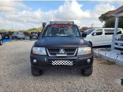 Nero Usata 2004 Mitsubishi Pajero SUV | 6900 € (Buon prezzo)