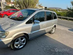 Usata 2005 Opel Zafira Monovolume | 1250 € (Ottimo prezzo)