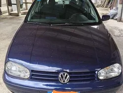 Usata 2002 VW Golf IV Highline Tre volumi | 2600 € (Ottimo prezzo)