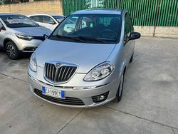 Grigio Usata 2011 Lancia Musa Monovolume | 4999 € (Buon prezzo)